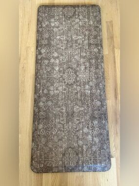 NEW! House of Noa Standing Mat – 22" x 54”-